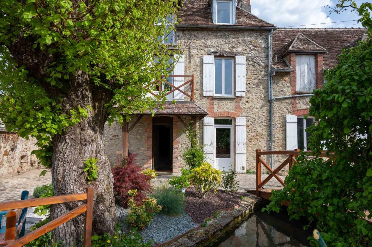 Le Moulin De Cutesson O Dela Du M Bed & Breakfast Villenauxe Exterior foto